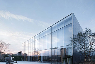 "Architectural Revolution on Glass: Når digital utskrift rekonstruerer byens skyline"